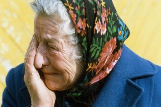 На ЖД вокзале кассир ошиблась с выдачей сдачи пенсионерке