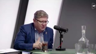 Единая Россия призывает не поддаваться эмоциям из-за топливного кризиса
