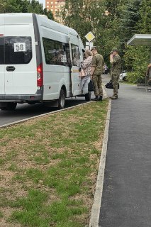 Проблемы с посадкой пассажиров на остановке Штаб