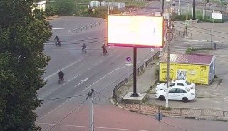 Жители Истры требуют меры против ночных заездов питбайкеров