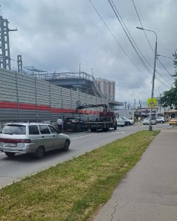 Эвакуаторы на Вокзальной: Почему водители игнорируют знаки?