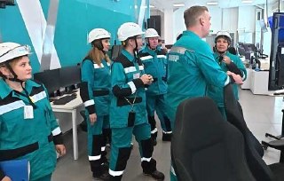 Пресс-тур на заводе СИБУР: что привлекает молодежь к компании?
