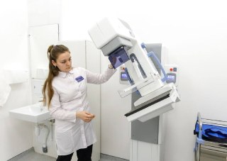 Более 7000 женщин Подмосковья прошли маммографию в 2023 году
