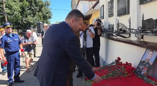 В память о Герое: открытие мемориальной доски для офицера