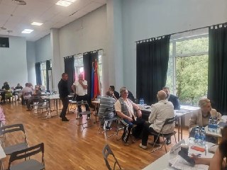 Жители Кубинки озвучили более 100 вопросов на встрече с администрацией