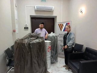 Волонтеры получили утеплитель для блиндажей на передовой