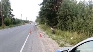 Столкновение автомобиля с мотоциклом под Дзержинском: пострадавший в больнице