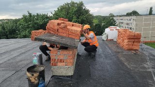 Капремонт крыши дома в Домодедово близок к завершению
