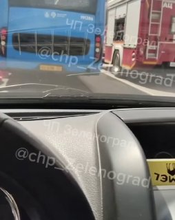 Серьезное ДТП на Панфиловском проспекте: автобус столкнулся с легковушкой