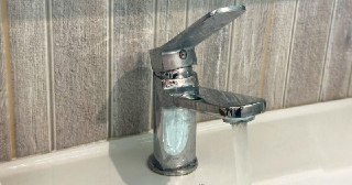 В Реутове отключат холодную воду на 4 часа: подробности