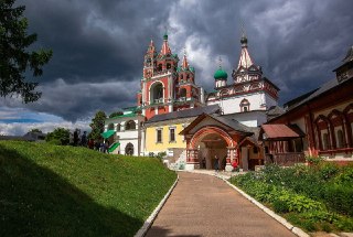 Лучшие места для отдыха: Саввино-Сторожевский монастырь в Звенигороде