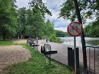 Ремонт набережной в парке «Пехорка»: новые секции и усиление каркаса