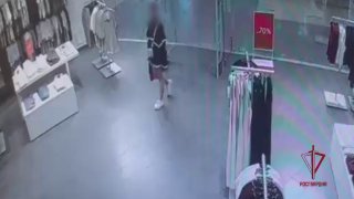 Неудачный Экспресс-Шопинг: Девушка Унесла Товаров на 21 Тысячу