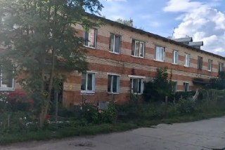 Премьера Начинает Расселение Ветхих Дома и Строительство Нового Жилого Комплекса