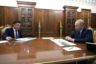 Путин указал на рост долгов ЖКХ в Подмосковье и возможное повышение тарифов