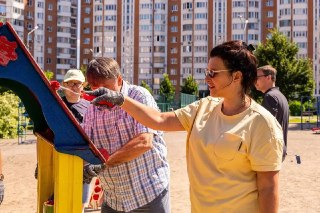 Субботники для обновления городских пространств и детских площадок